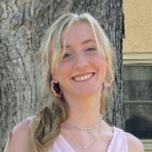 Meet your Posher, Lillian